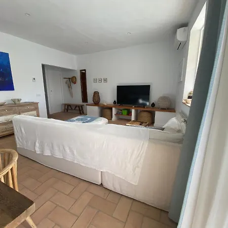 Nicasi Apartment *